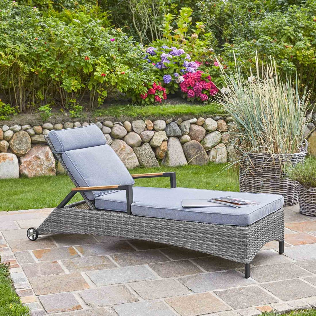 LC Garden Keramo Gartenliege Aluminium/Geflecht