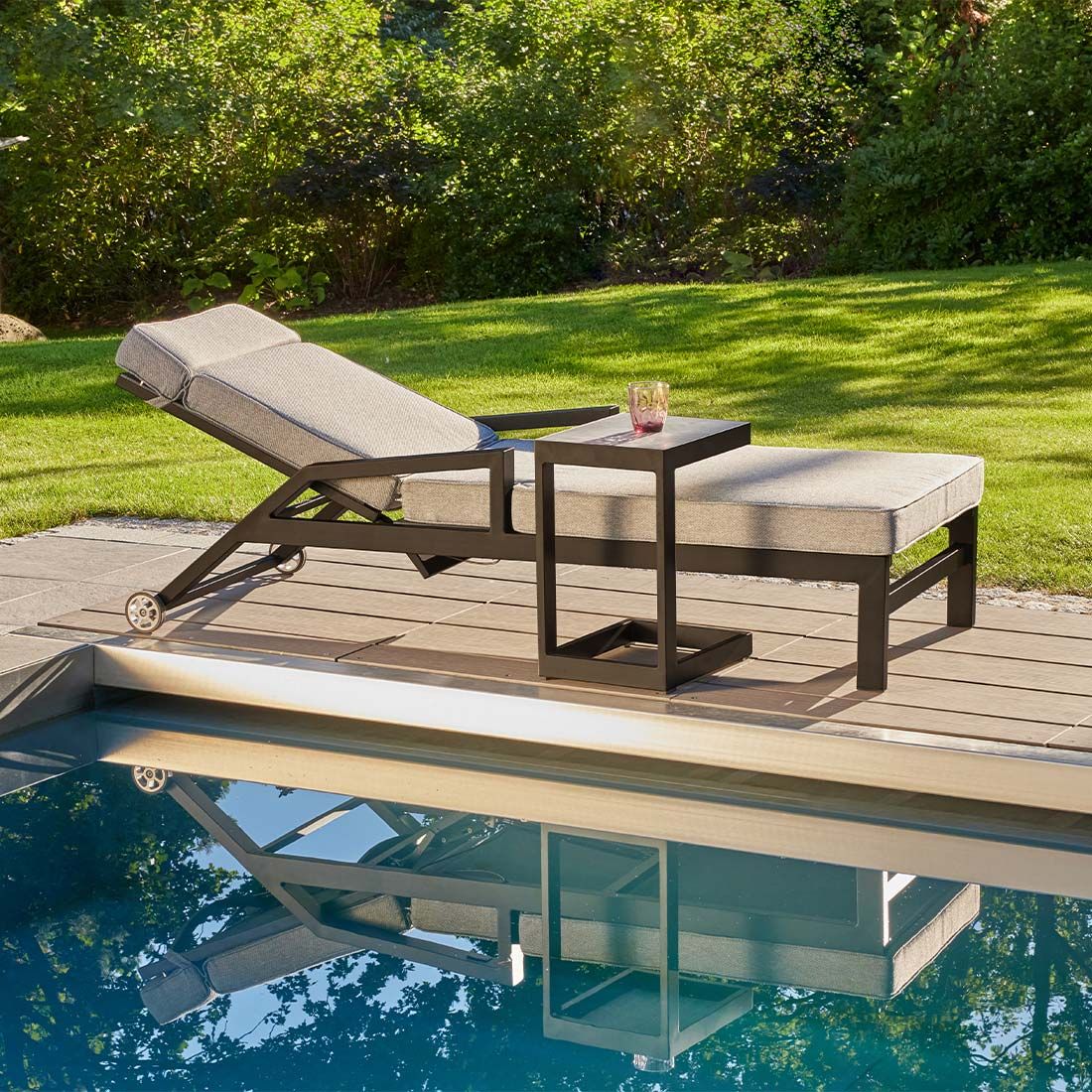 LC Garden Sondrino Beistelltisch 32x40cm Aluminium/Keramik