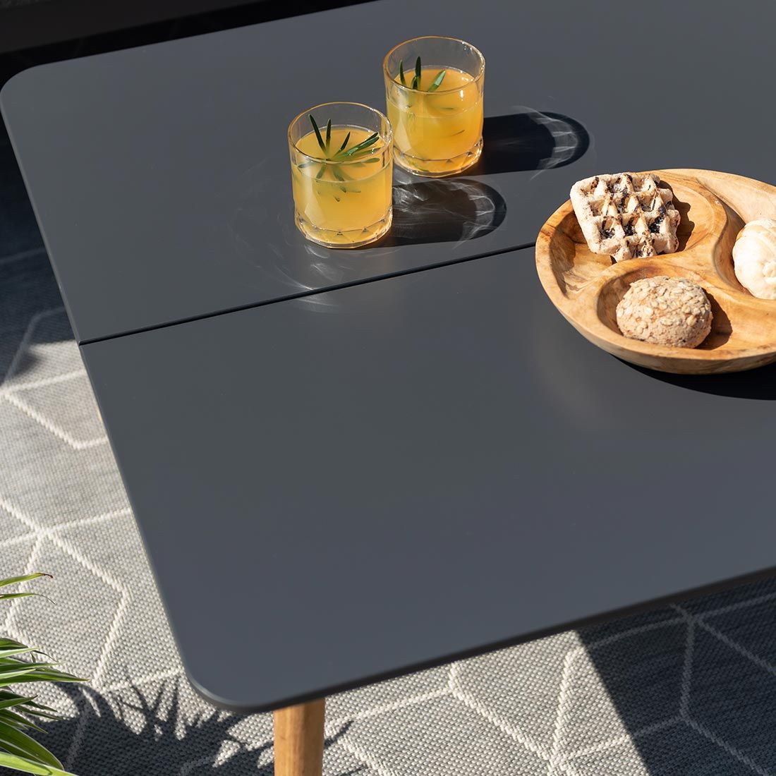 LifestyleGarden Ipanema Loungetisch 75x75cm Teak/WideDuraboard