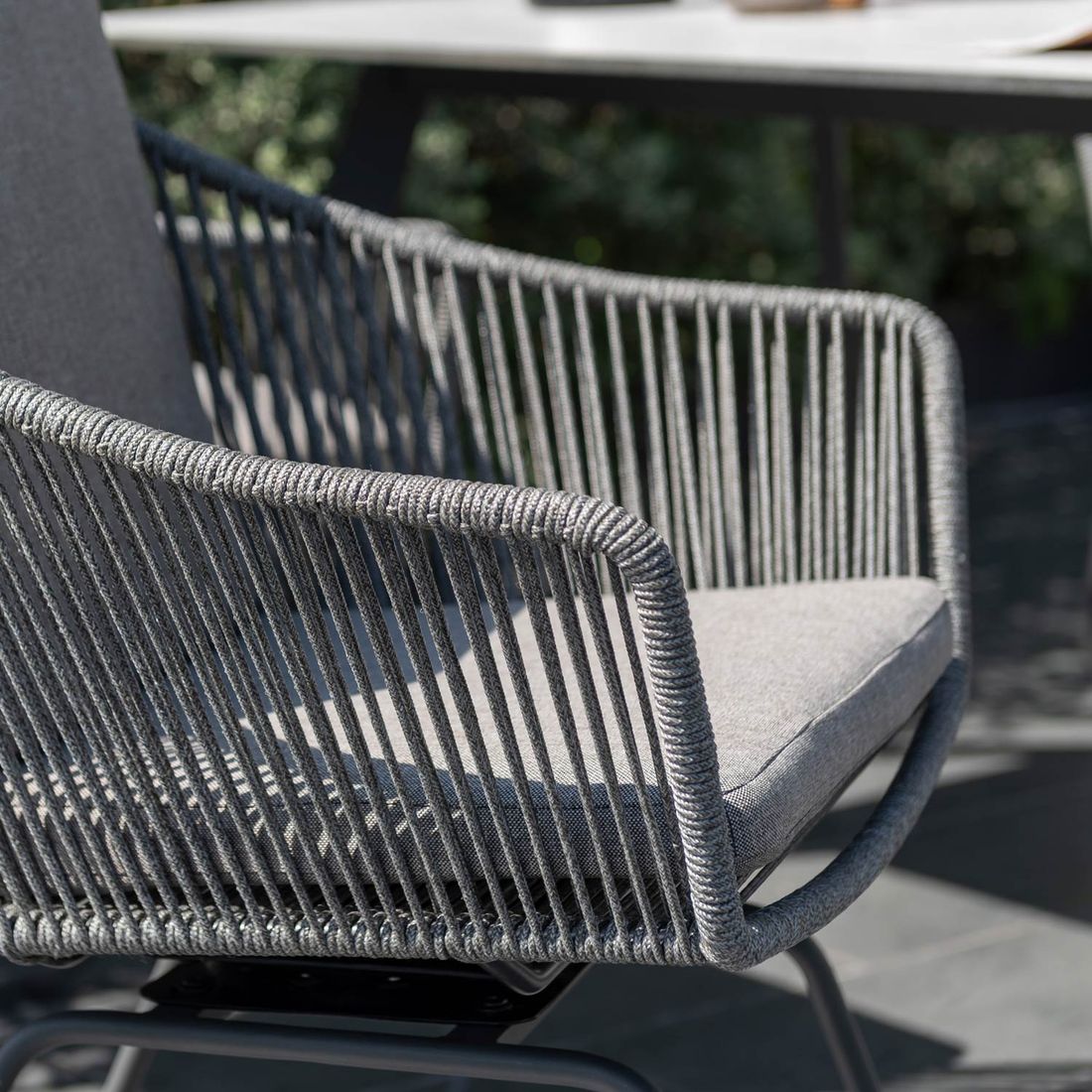 LifestyleGarden Opal Gartenmöbel-Set M (4 Plätze) Tisch 160x90cm