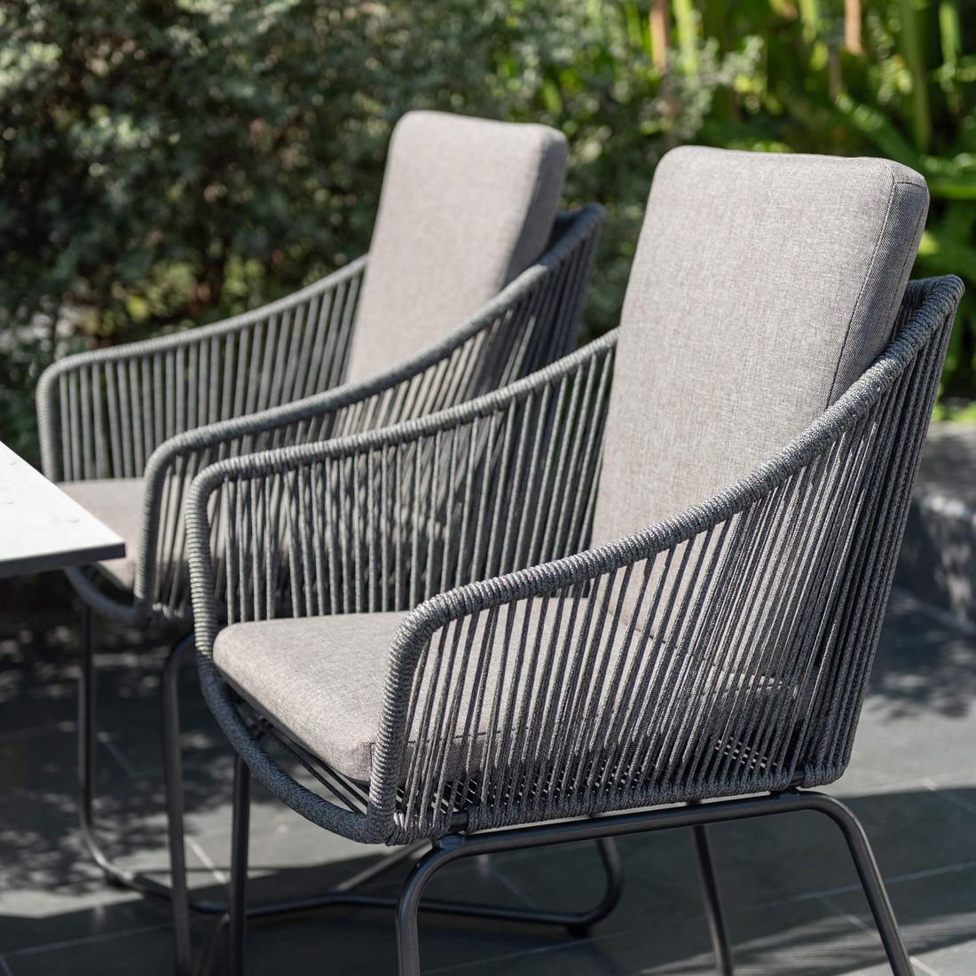 LifestyleGarden Opal Gartenmöbel-Set M (4 Plätze) Tisch 160x90cm