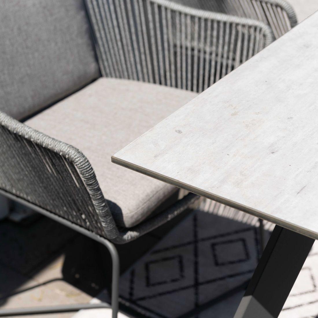 LifestyleGarden Opal Gartenmöbel-Set L (6 Plätze) Tisch 220x90cm