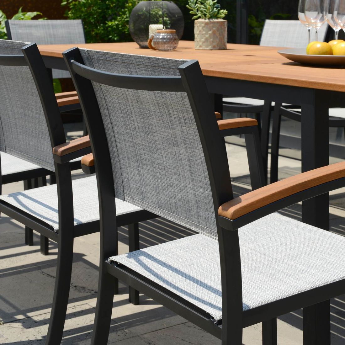 LifestyleGarden Ragusa Gartenmöbel-Set L (6 Plätze) Tisch 180/240x100cm