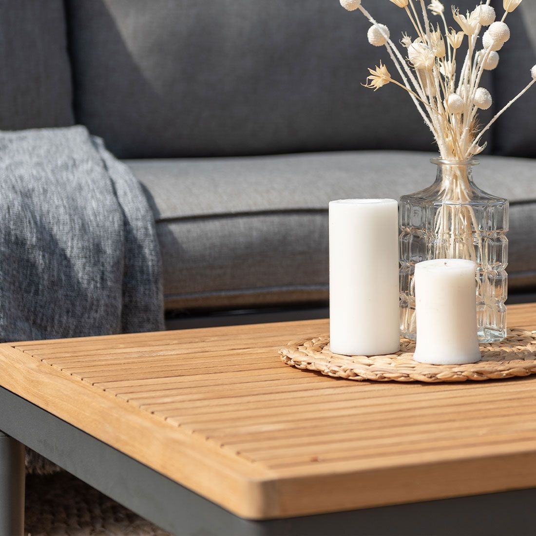 LifestyleGarden Topaz Loungetisch 73x73cm Aluminium/Teak
