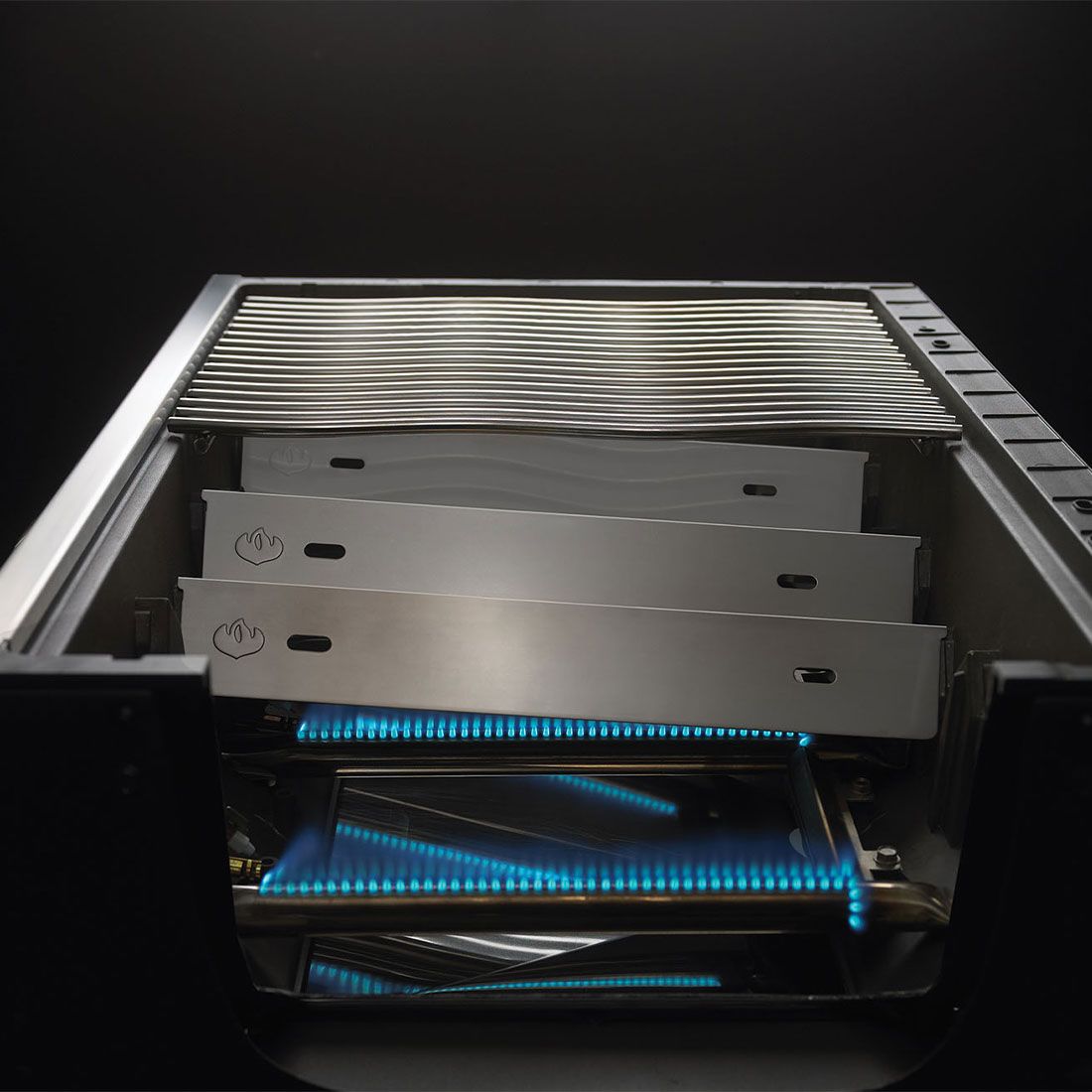 Napoleon Prestige Pro 825 Gasgrill  inkl. Drehspieß