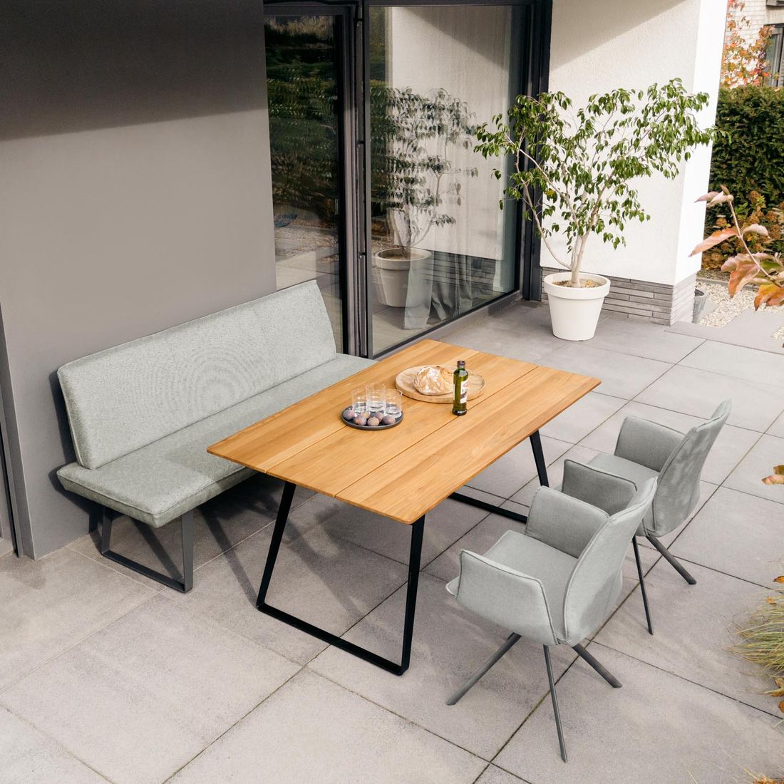 Niehoff Elba Diningsofa Stahl/Olefin