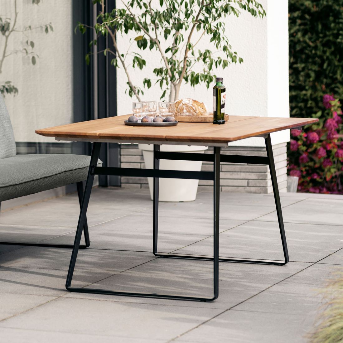 Niehoff Elba Gartentisch 160x95 cm Stahl/Teak