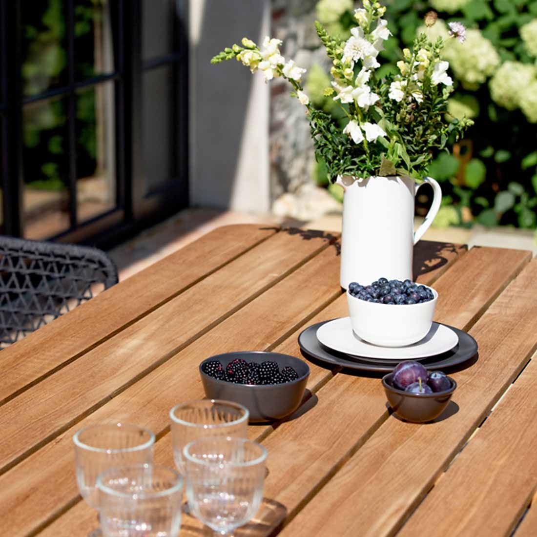 Niehoff Kubu Gartenmöbel-Set L (6 Plätze) Tisch 220x95cm