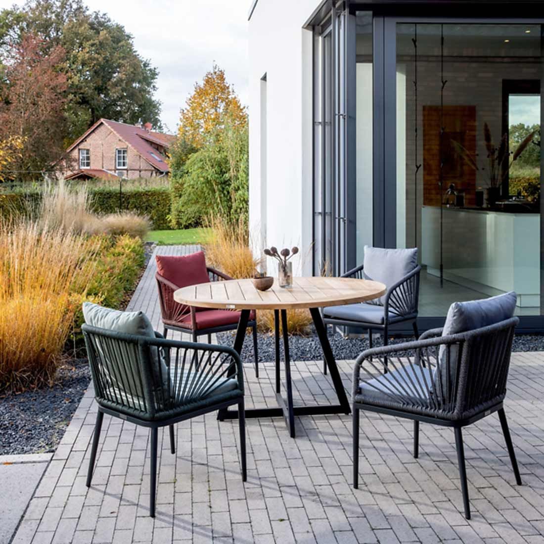 Niehoff Milan Gartentisch Ø125cm Aluminium/Teak