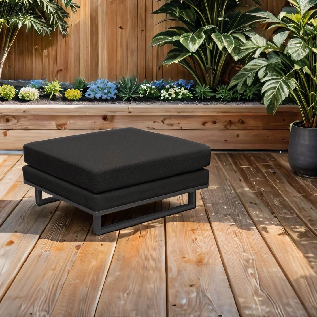 OUTLIV. Miami Loungehocker Sunbrella