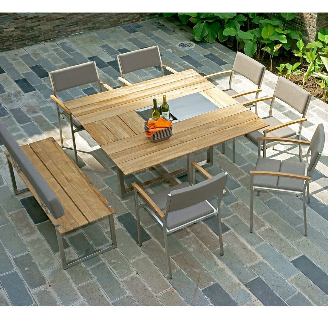 Zebra Quadux Tisch 140x140 cm Edelstahl/Teak