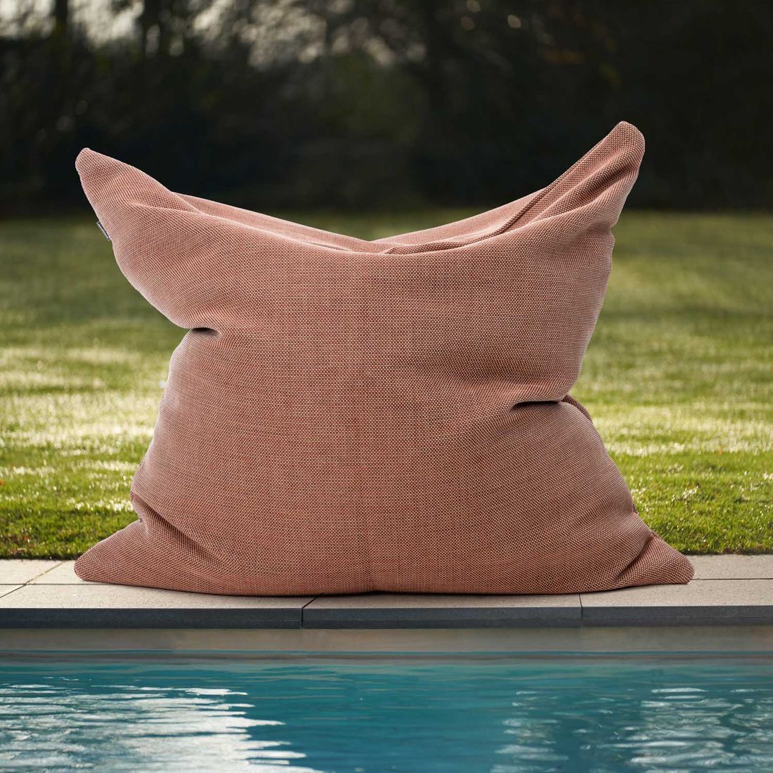 ROOLF Living Dotty Cloud Sitzsack Big Roolf Polypropylen