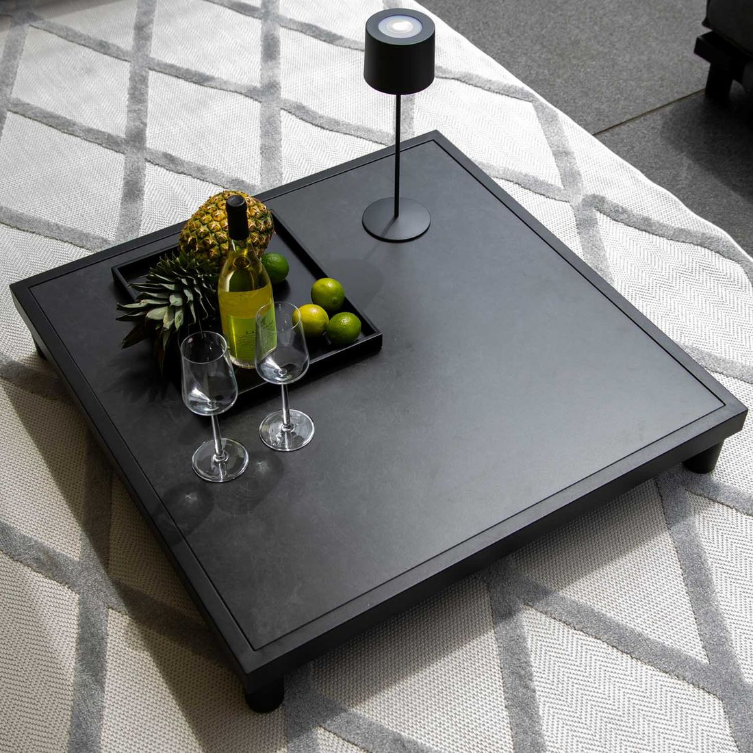 SCHÖNER WOHNEN-Kollektion Vlieland Loungetisch 85x85cm Aluminium/Keramik