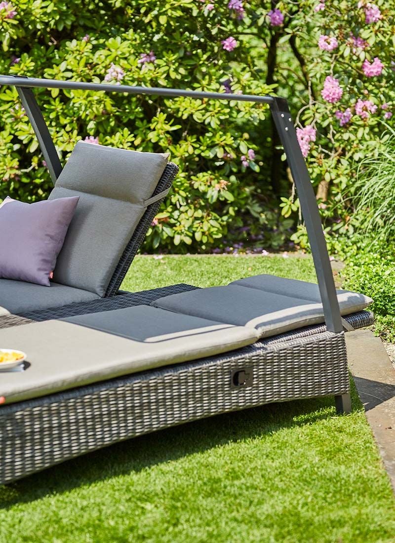 Siena Garden Corido Daybed inkl. Dach Aluminium/Gardino-Geflecht