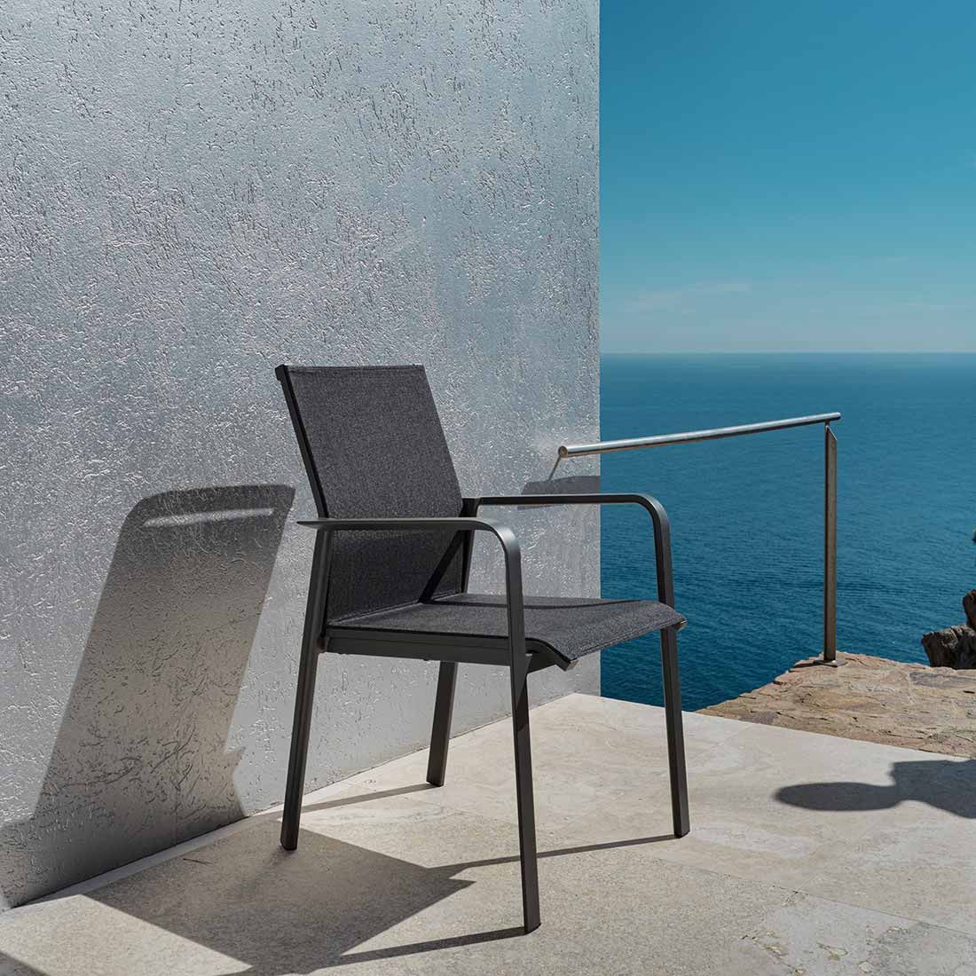 Solpuri Breeze Stapelsessel Aluminium/Textilene
