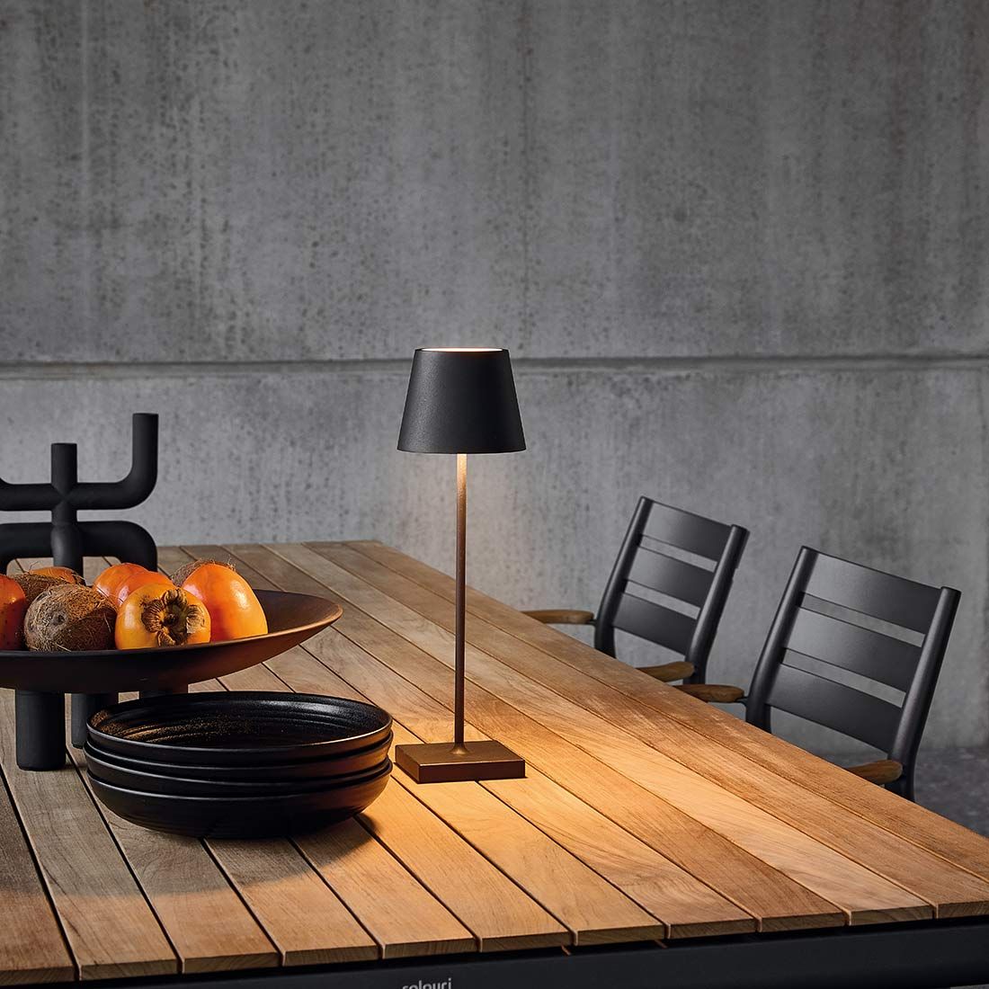 Solpuri Charlie Gartentisch 170x100 cm Aluminium/Teak