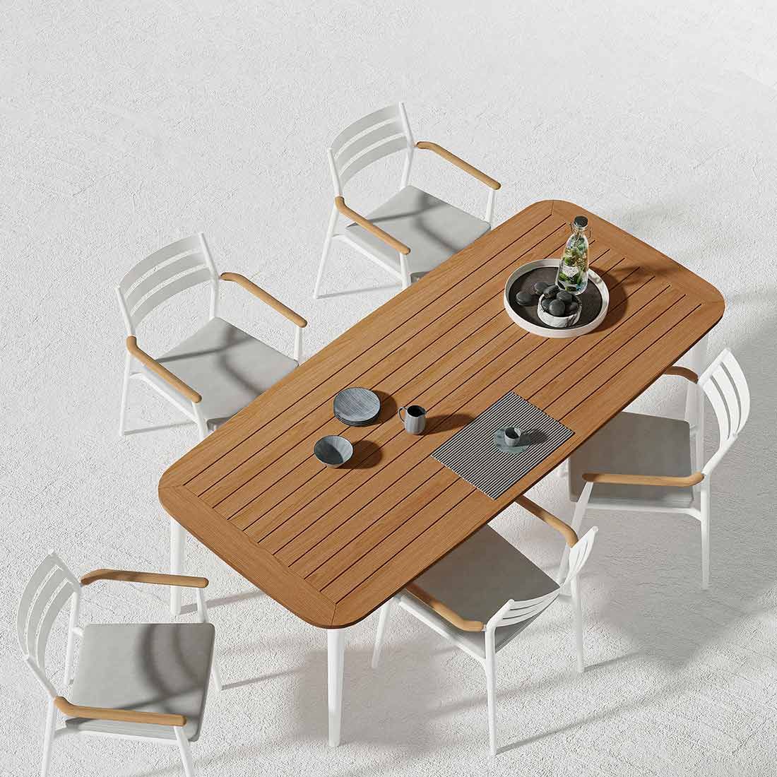 Solpuri Charlie Gartentisch 170x100 cm Aluminium/Teak