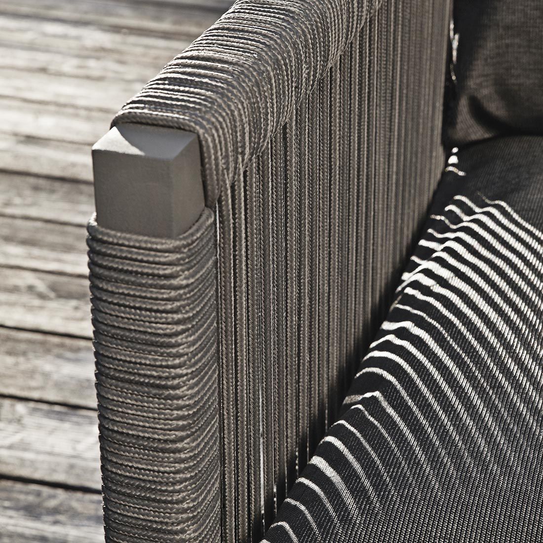 Solpuri Club Ecklounge 3-tlg. Tisch 80x80cm Aluminium/Rope