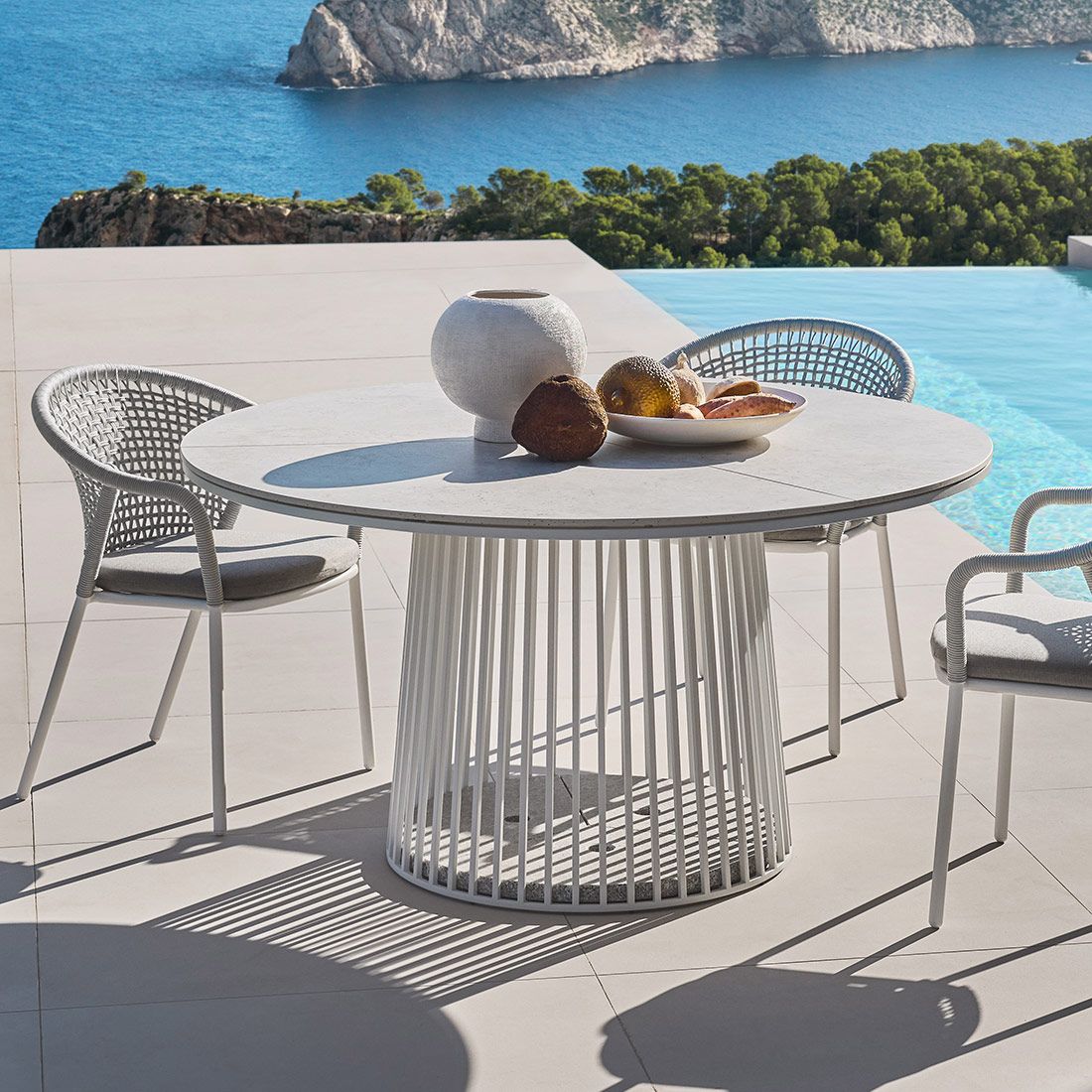 Solpuri Grid Gartentisch Ø150x75cm Aluminium/Dekton