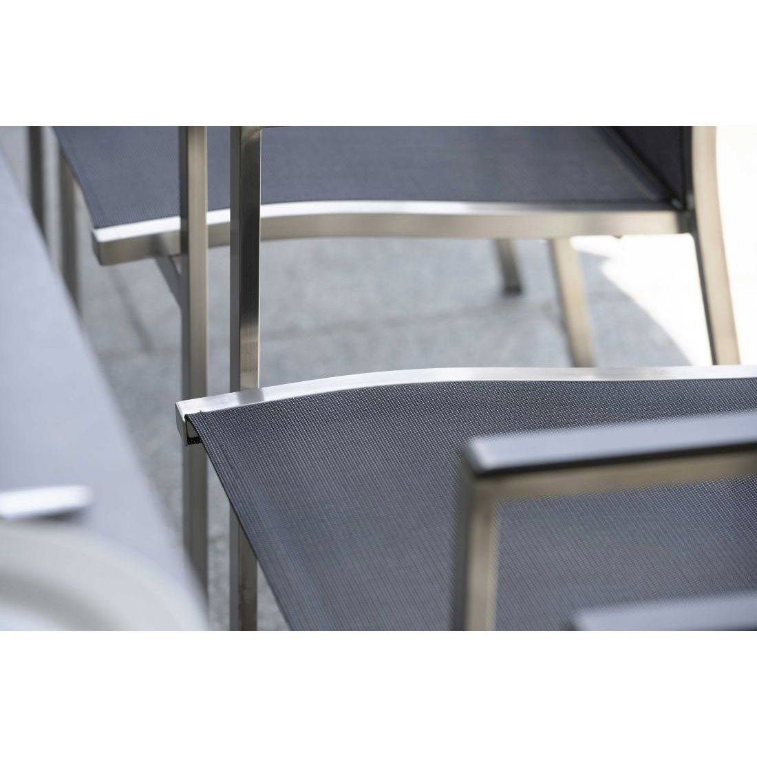 Stern Cardiff Gartenmöbel-Set M (4 Plätze) mit OUTLIV. Tisch 140x80cm