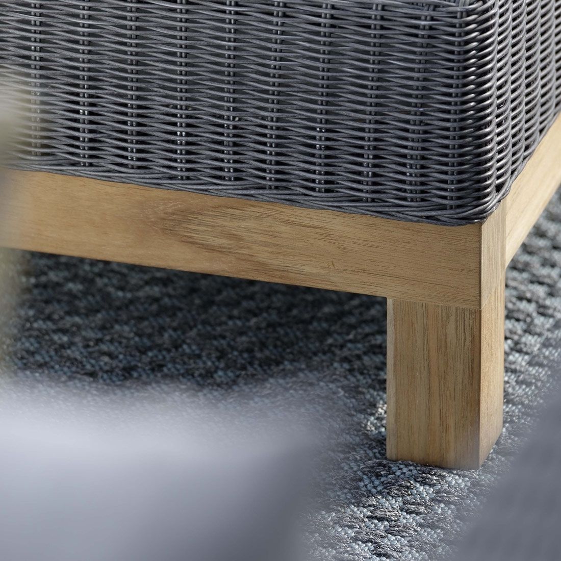 Stern Fontana Hocker Teakholz/Geflecht