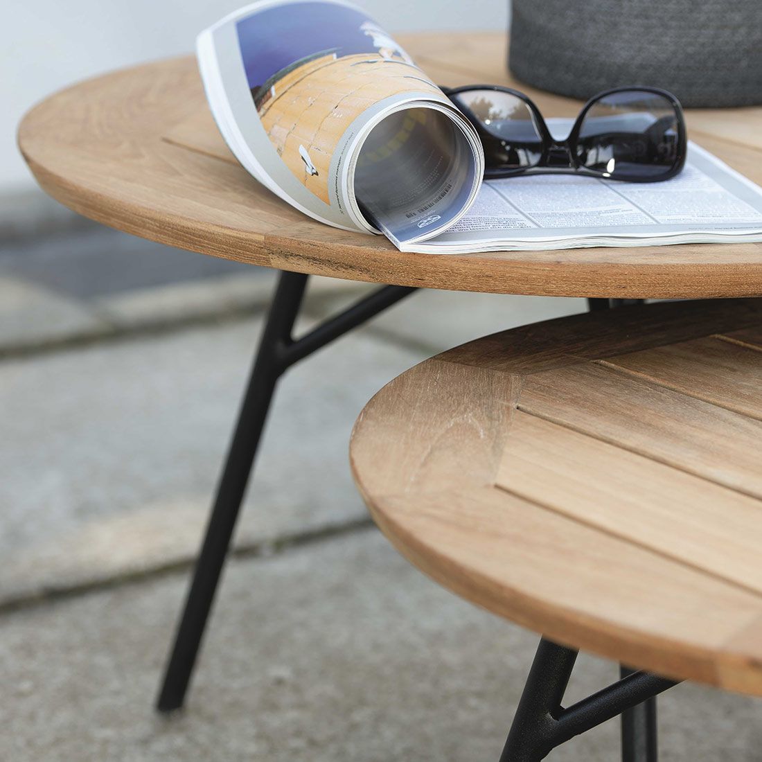 Stern Frida Beistelltisch Aluminium/Teak
