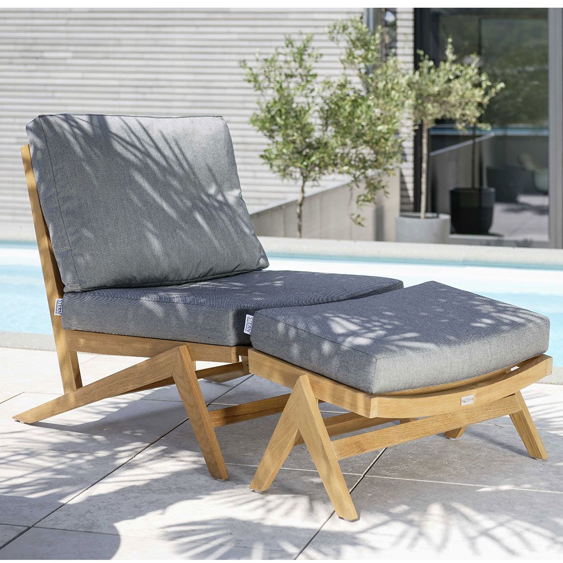 Stern Jackie Loungesessel Teak inklusive Kissen