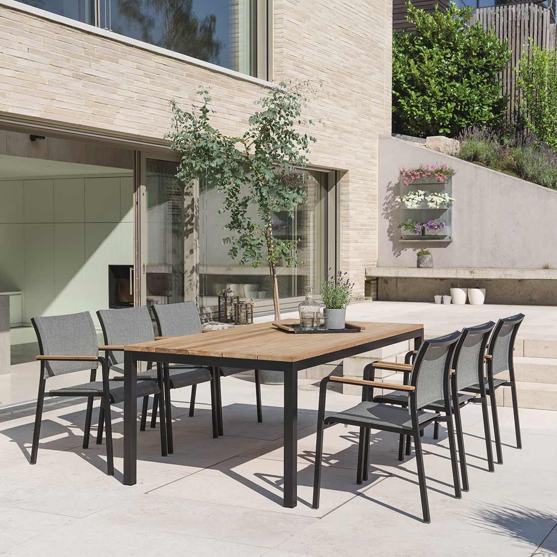 Stern Tilo Dining Stapelsessel Aluminium/Textilene