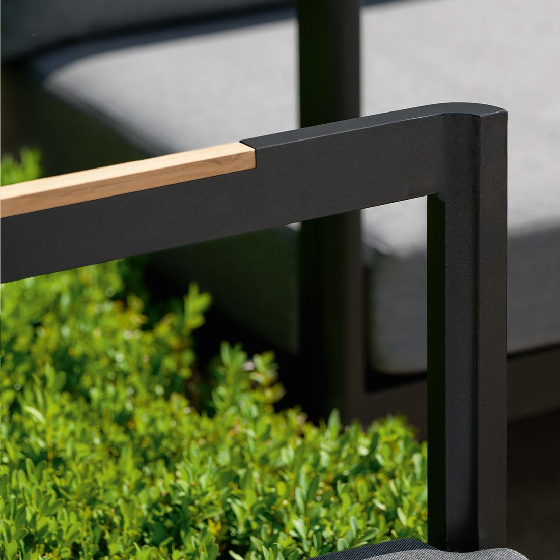 Stern Viggo Loungeset verstellbar inkl. Loungetisch Aluminium/Polyacryl