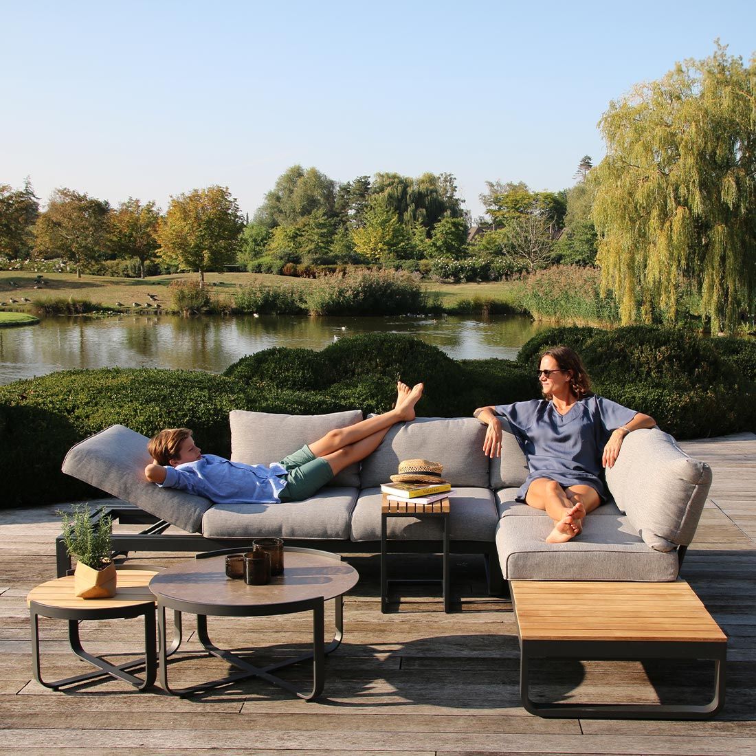 Zebra Fly Lounge Gartensofa  Aluminium/Olefin