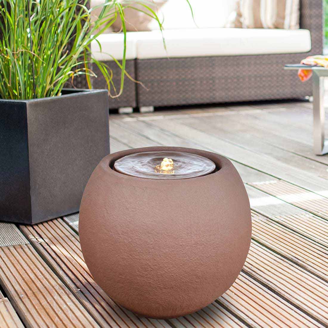 Heissner Ball LED Gartenbrunnen Polystone