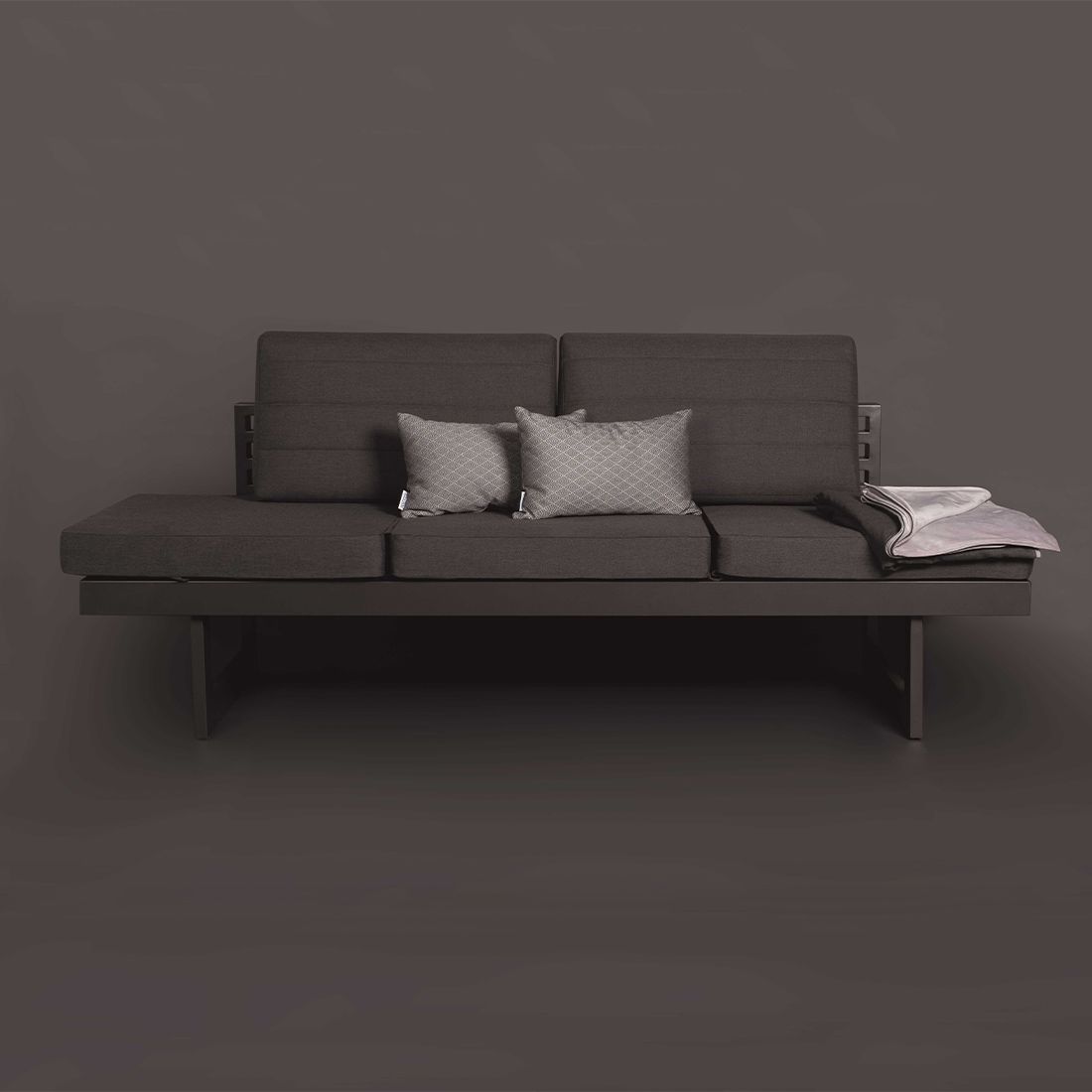 Stern New Holly Diningbank/Liege Aluminium/Outdoorstoff