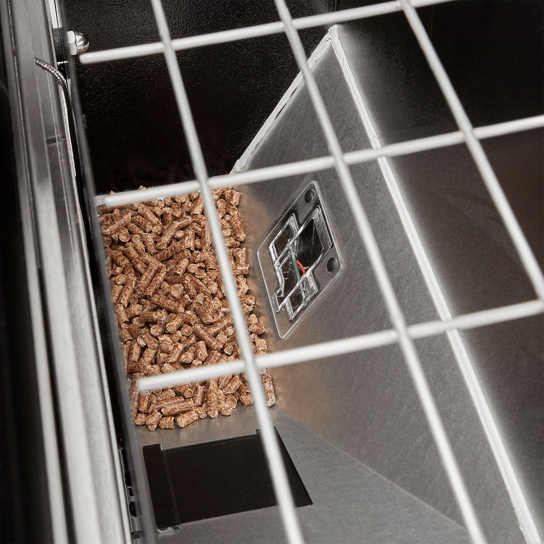 Weber Smokefire EPX6 Stealth Edition Holzpelletgrill