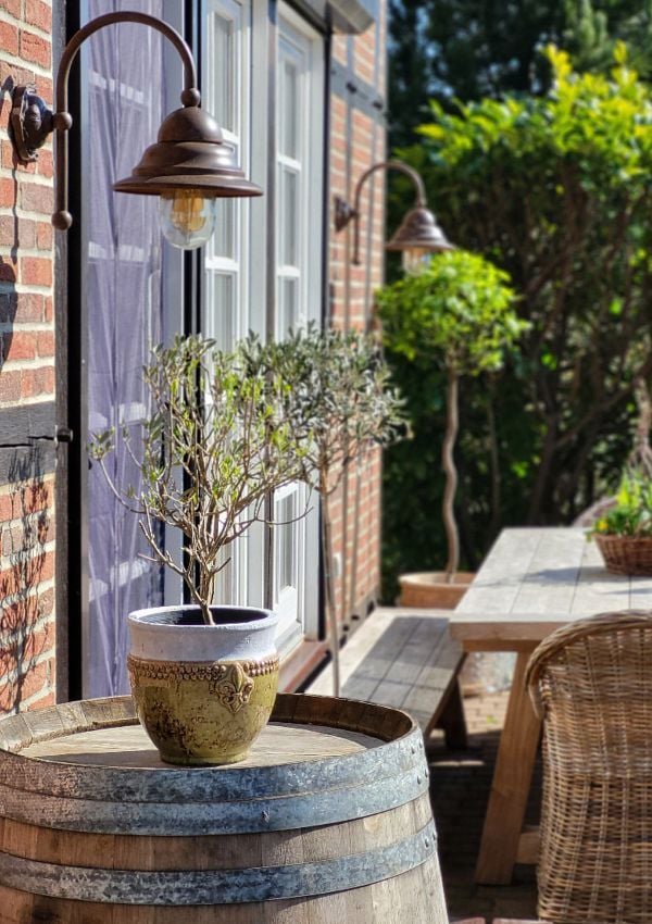 Gartenmöbel im Landhausstil Inspirationen für ein gemütliches
