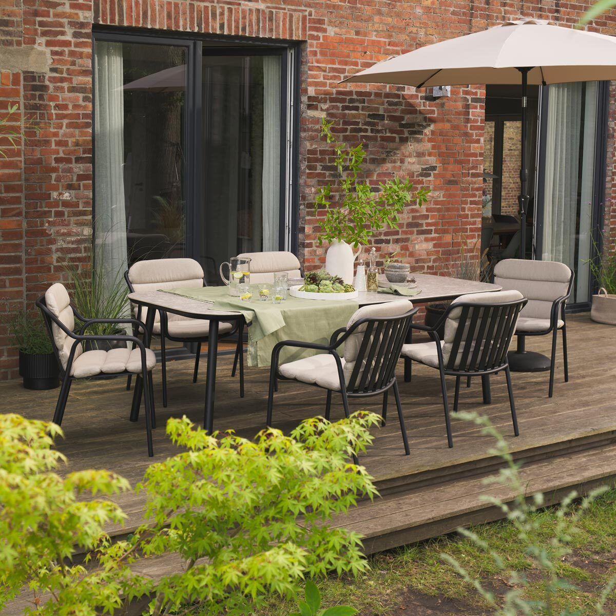 SCHÖNER WOHNEN-Kollektion Mivo Gartenmöbel-Set L (6 Plätze) Tisch 240x100cm Schwarz/Sand