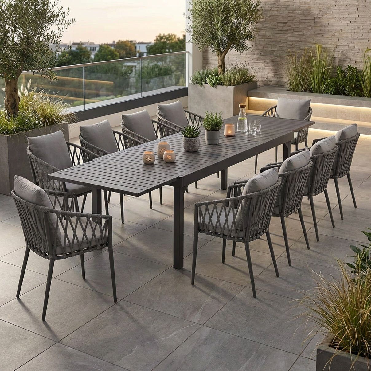 LC Garden Sunrepo Gartenmöbel-Set XXL (10 Plätze) mit OUTLIV. Tisch 200/320x100,5cm Anthrazit/Dunkelgrau