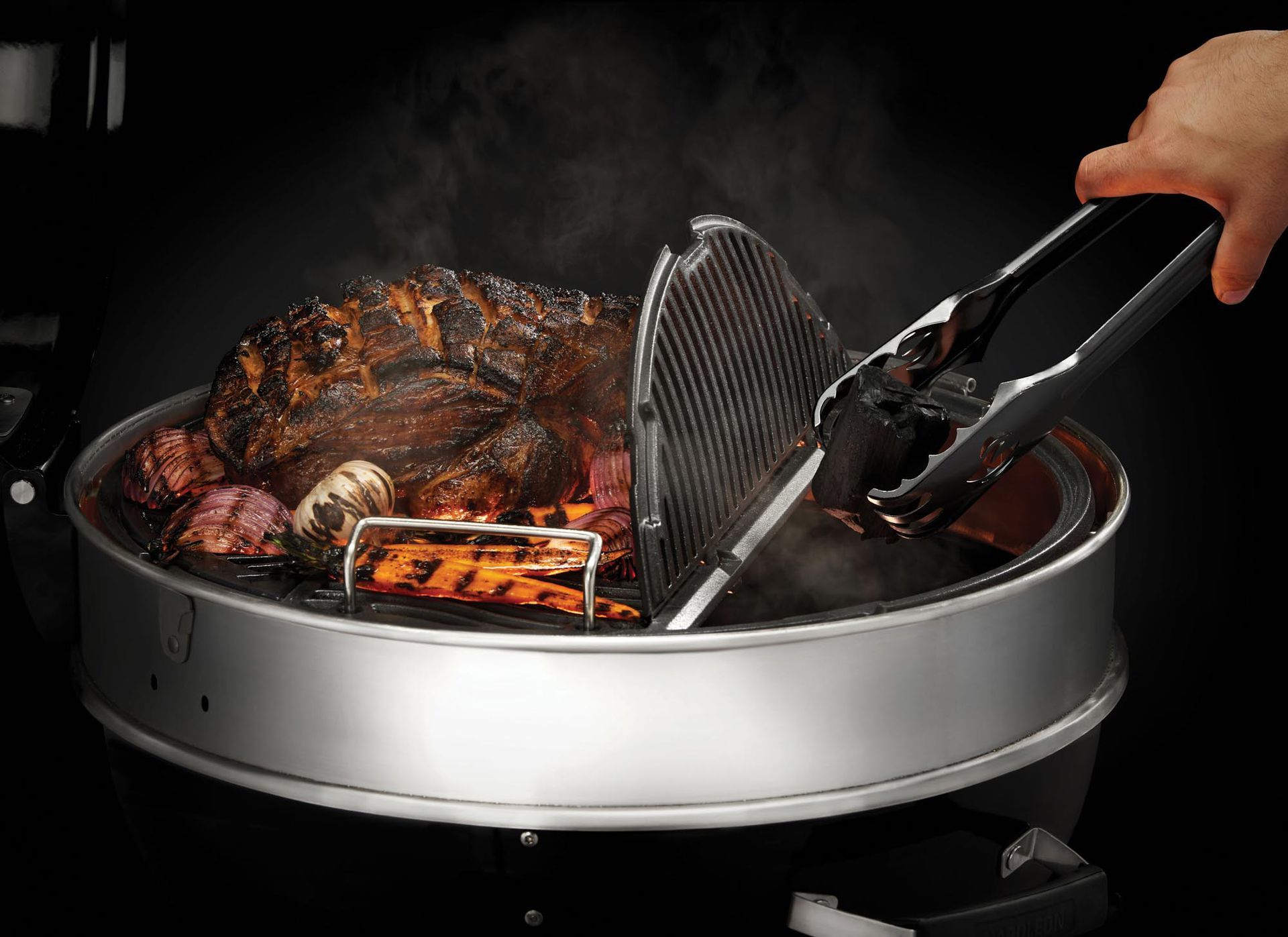 Napoleon PRO Kugelgrill Ø57cm Schwarz