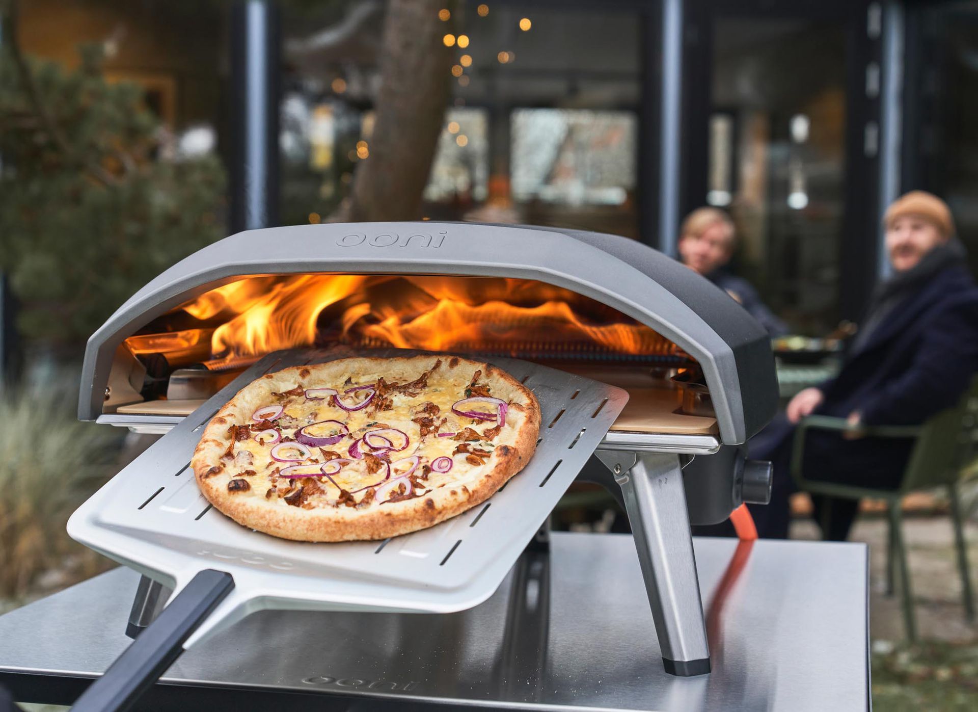 Ooni Koda 16 - Gasbetriebener Pizzaofen - für bis zu 40cm Pizzas