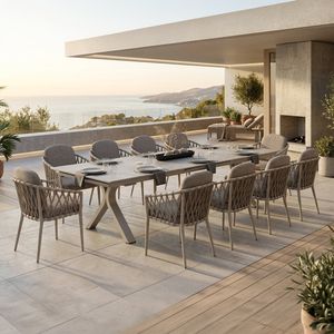 OUTLIV. Cairns Gartenmöbel-Set mit LC Garden Tisch
