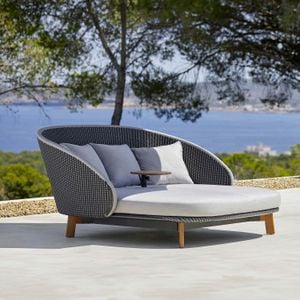 Cane-Line Peacock Daybed Teak/Alu/Geflecht inkl. Tisch