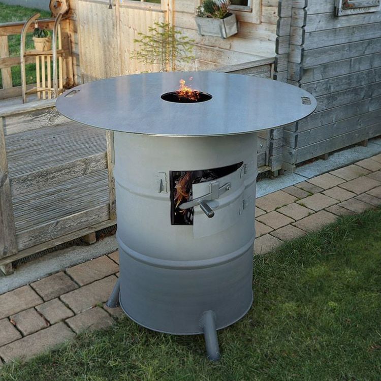 Selbstgebaute Grilltonne