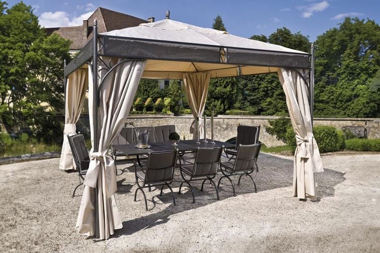 Gartenpavillon