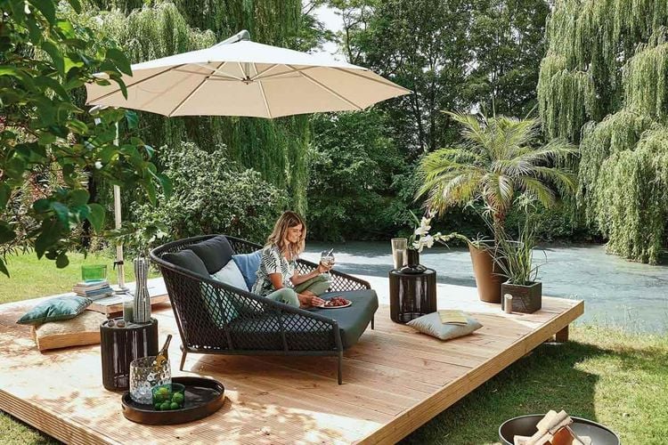 Daybed im Garten