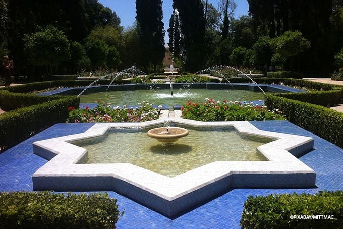  Orientalische Sitzgruppe Brunnen