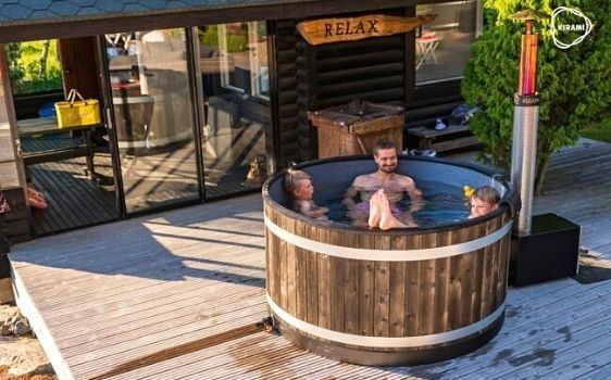 Hot Tubs und Badefässer