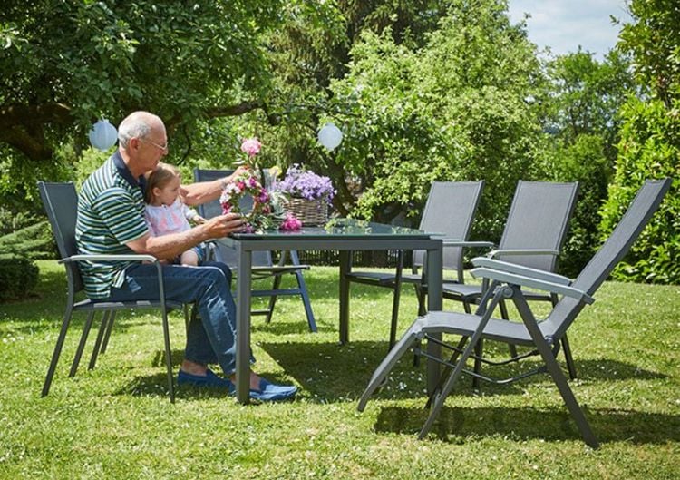 Gartenmöbel Senioren Sitzgruppe