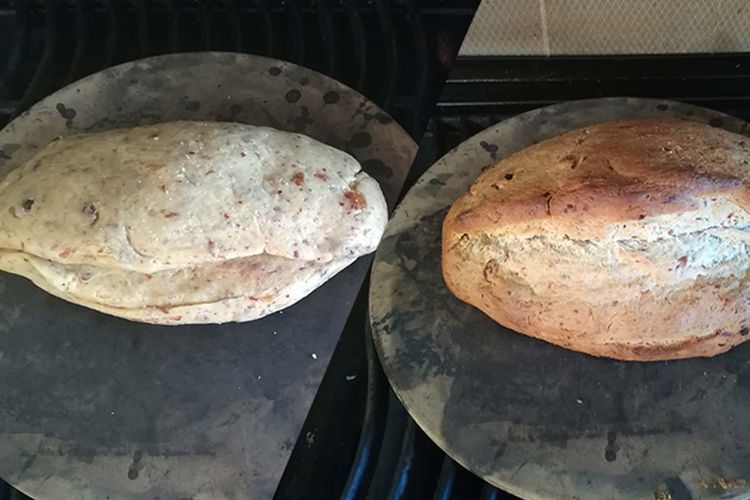 Stollen grillen auf Pizzastein