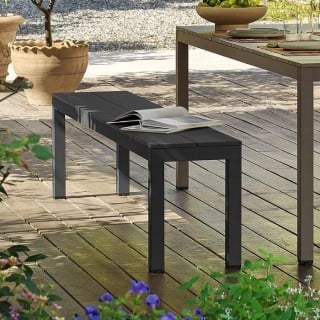 Gartenbänke aus Metall