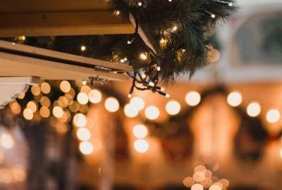 Weihnachtsmarkt im Garten