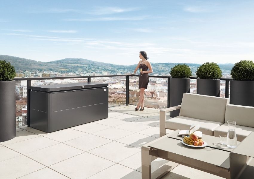 Kissenbox grau biohort zum Gartenpolster verstauen